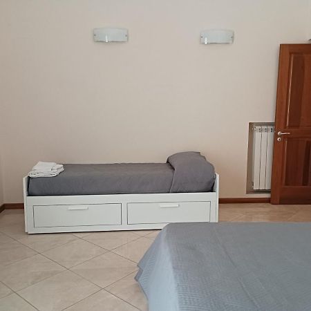 A Casa Di Laura Lejlighed Napoli Eksteriør billede