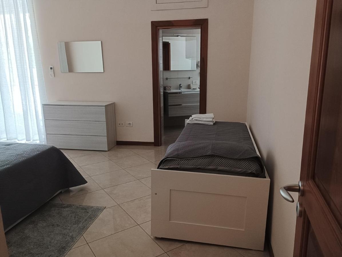 A Casa Di Laura Lejlighed Napoli Eksteriør billede